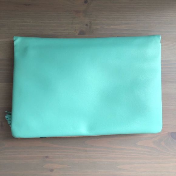 Rachel Pally Reversible Palm Print Turquoise Faux Leather Foldover Clutch - Picture 5 of 9